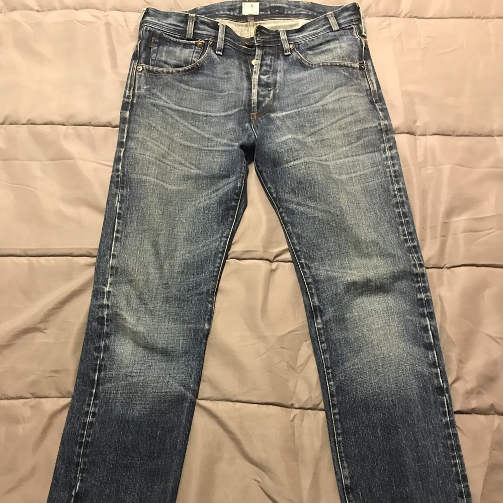 💚 3 for $100! Paul Smith Slim Straight Jeans